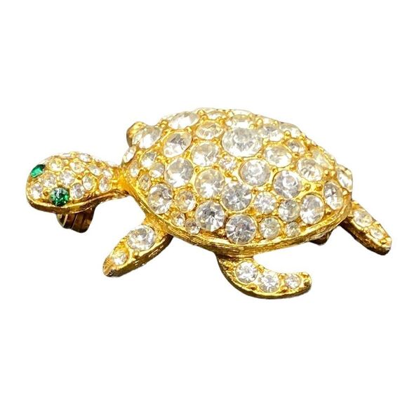 Jewelry - Gold tone rhinestone turtle tortoise pin brooch with green glass eyes gorgeous